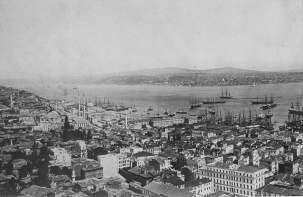 Photographie d’Istanbul vers 1870. Bahá’u’lláh est resté dans la ville environ quatre mois en 1863.