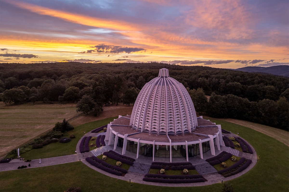 Vue aérienne de la maison d’adoration bahá’íe de Langenhain.