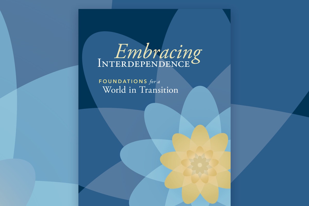 Parmi les contributions du BIC au Sommet, on peut citer la publication d’une déclaration intitulée Embrasser l’interdépendance : Les fondements d’un monde en transition, qui souligne l’impératif pour la communauté internationale de placer l’interdépendance de l’humanité au cœur des systèmes de gouvernance mondiale.