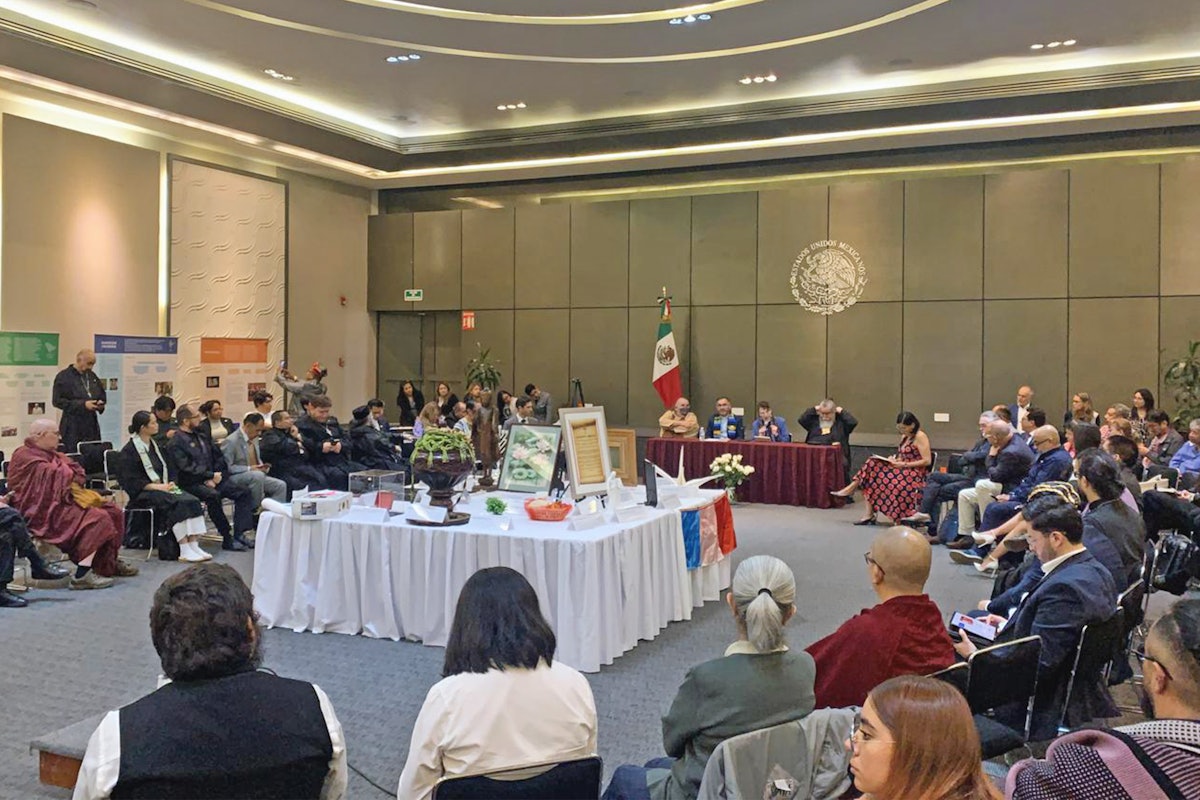 Le Bureau bahá’í des affaires extérieures du Mexique était présent à la Journée interreligieuse pour la paix, organisée par le gouvernement fédéral du Mexique. Au cours des deux dernières années, le Bureau a contribué aux discussions sur la manière dont les principes spirituels peuvent aider à s’attaquer aux racines de la violence et à renforcer la cohésion sociale.